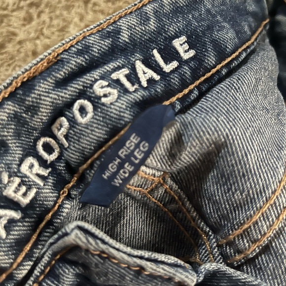 Aeropostale high rise, wide leg Jean - Picture 2 of 5